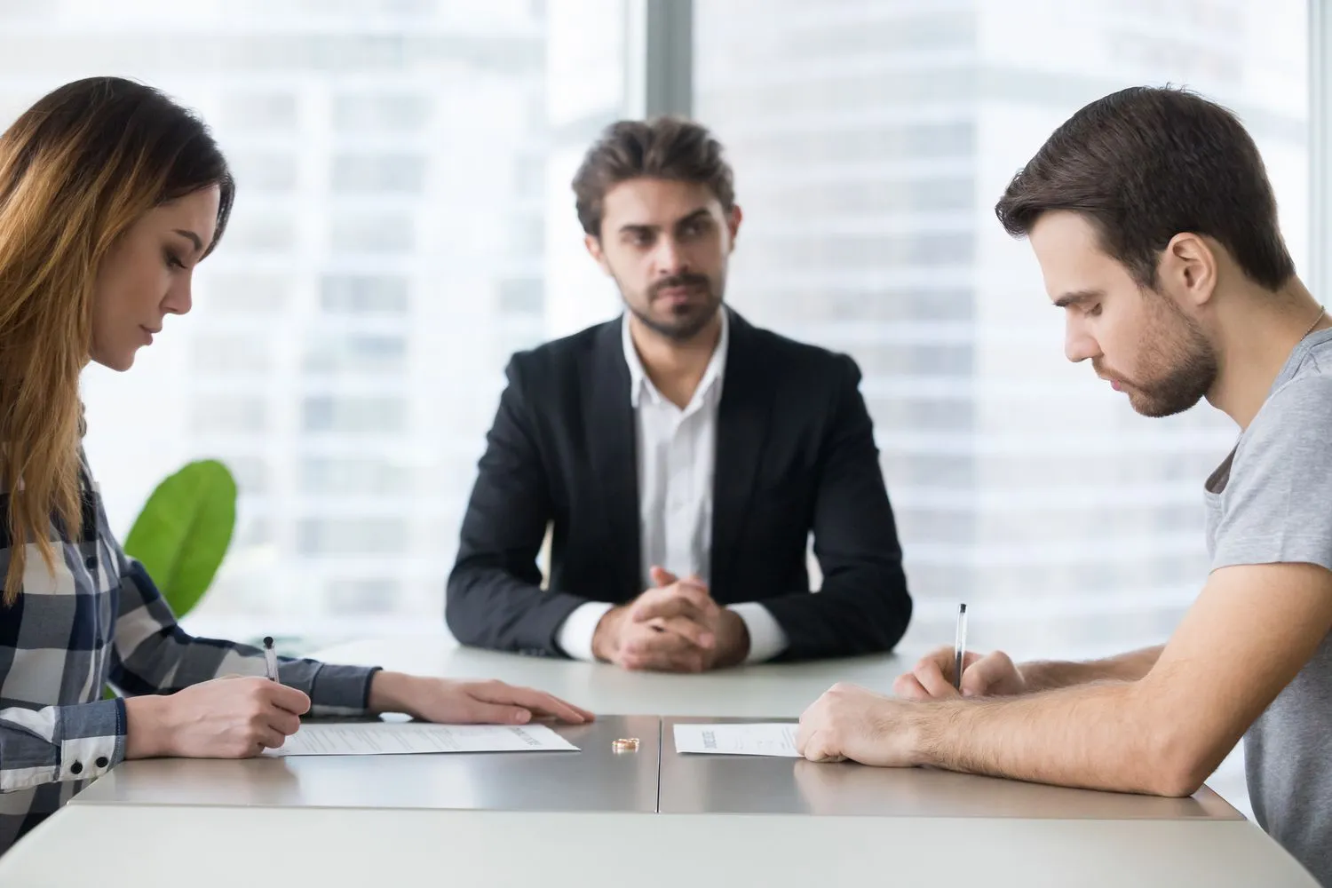 How EH Mediation Guides Couples Toward Fair and Balanced Outcomes Westbury